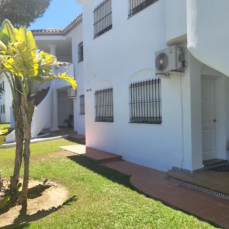 Apartamento Pinar Del Atlantico La Barrosa Chiclana de la Frontera Exterior photo